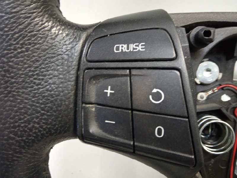 Recambio de volante para volvo v50 familiar 2.4 momentum referencia OEM IAM 8687459  