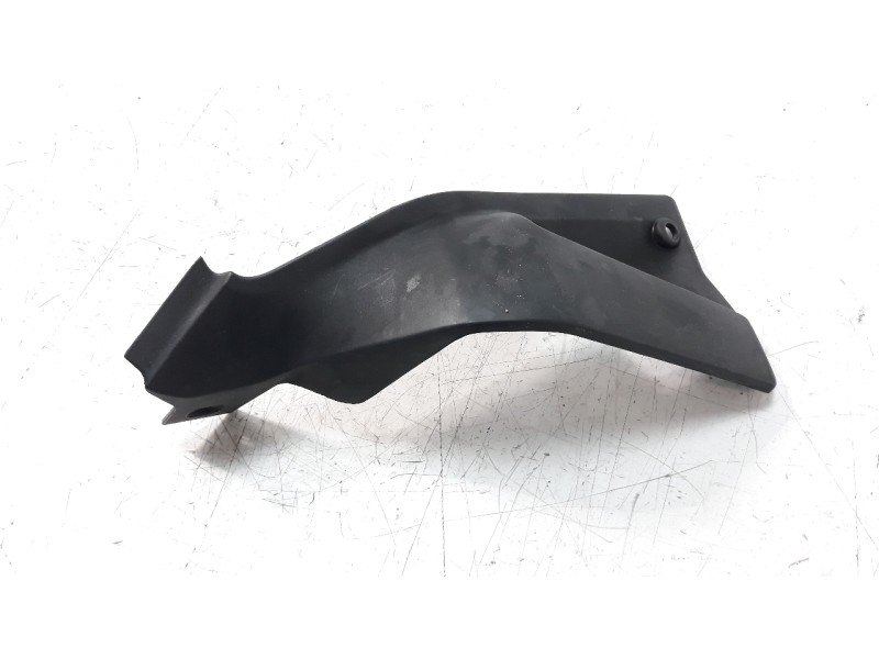 Recambio de moldura para ducati scrambler referencia OEM IAM 48212061A  