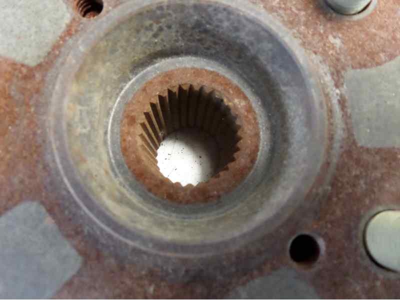 Recambio de mangueta trasera izquierda para subaru legacy familiar/outback b13 (bp) 2.0 16v cat referencia OEM IAM   