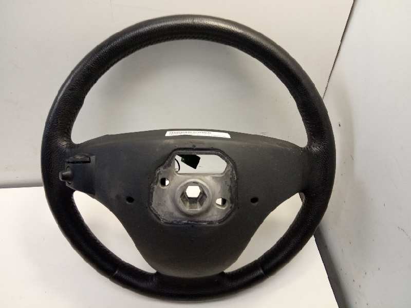 Recambio de volante para volvo v50 familiar 2.4 momentum referencia OEM IAM 8687459  