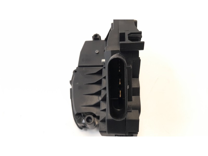 Recambio de cerradura puerta trasera derecha para ford focus lim. business referencia OEM IAM BM5AA26412AH CRDFRD9457 