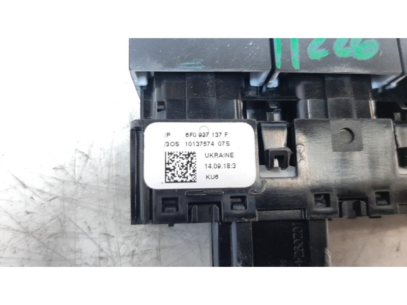 Recambio de mando multifuncion para seat arona 1.6 tdi referencia OEM IAM 6F0927137F  