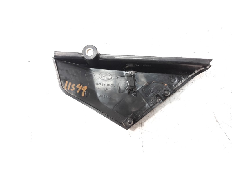 Recambio de moldura para ducati scrambler referencia OEM IAM 4601C102A  
