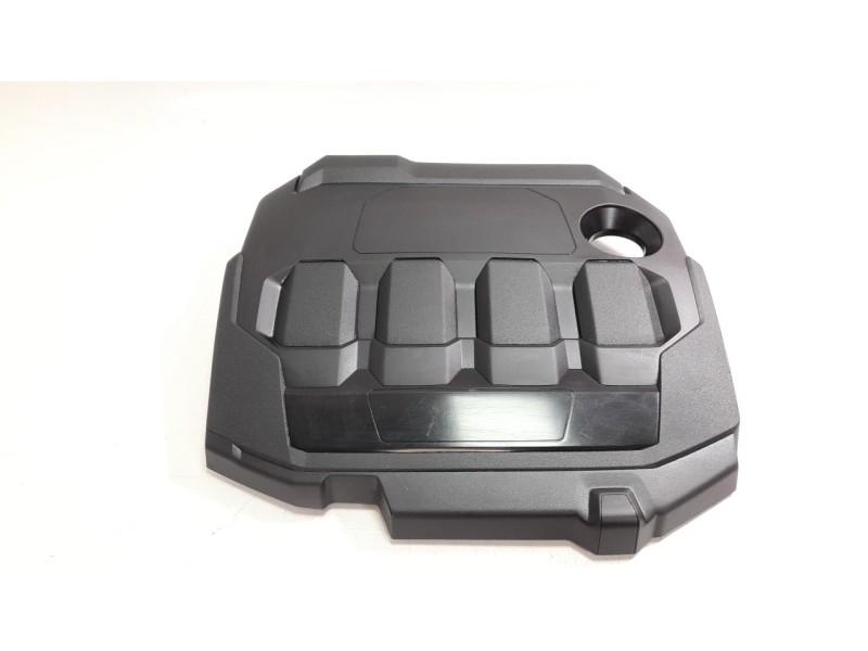 Recambio de tapa motor para seat arona 1.6 tdi referencia OEM IAM 04L103925AN  