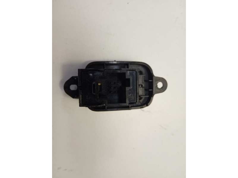Recambio de mando elevalunas delantero derecho para volvo v50 familiar 2.4 momentum referencia OEM IAM 30774162  