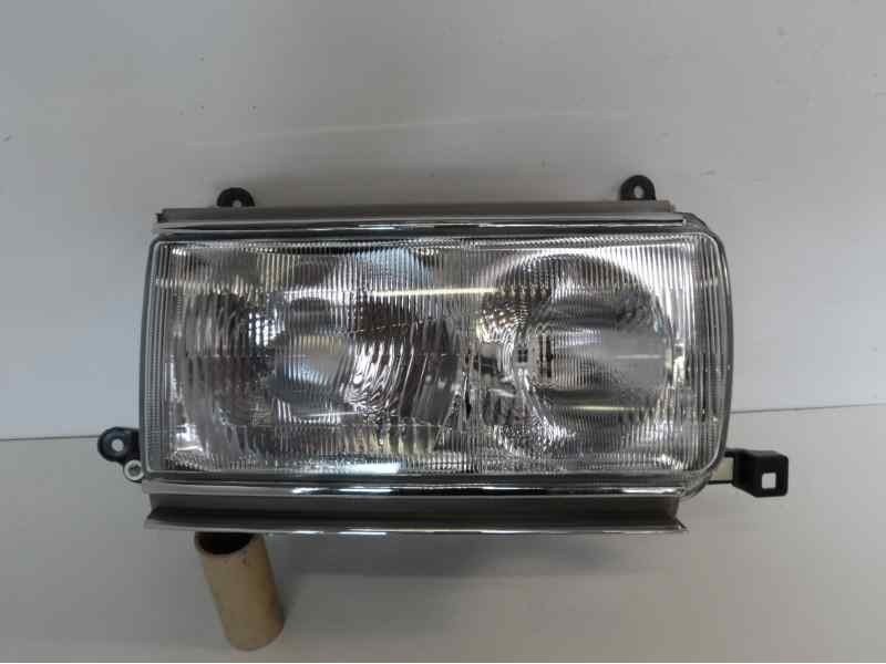 Recambio de faro derecho para toyota land cruiser station (j8) referencia OEM IAM 2706030 11903004 
