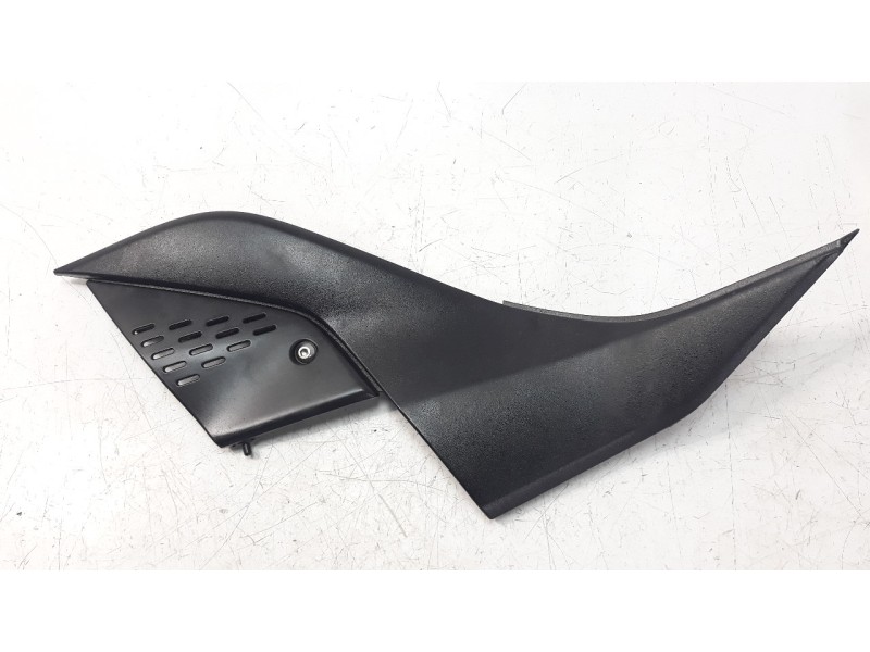 Recambio de moldura para kawasaki z 750 / z 1000 referencia OEM IAM 360010108  