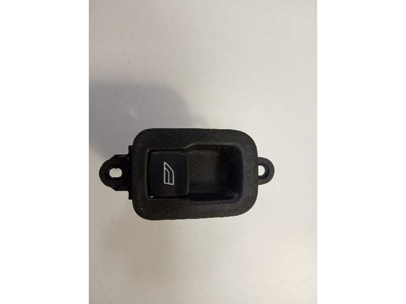 Recambio de mando elevalunas trasero izquierdo para volvo v50 familiar 2.4 momentum referencia OEM IAM 30774163  