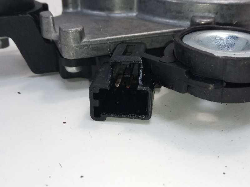 Recambio de motor limpia trasero para volvo v50 familiar 2.4 momentum referencia OEM IAM 0390201823  