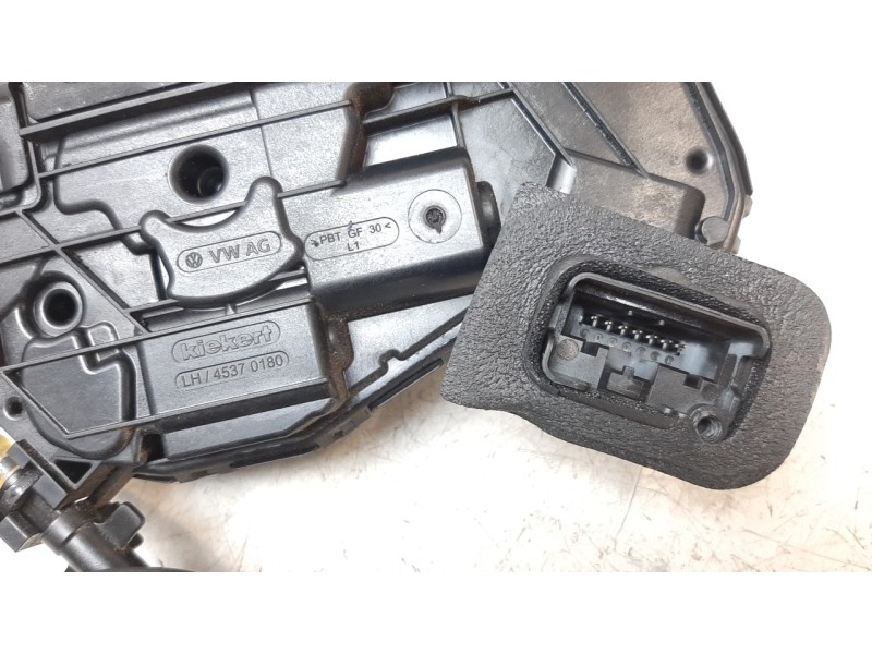 Recambio de cerradura puerta trasera izquierda para seat arona 1.6 tdi referencia OEM IAM A5E57A839015E  