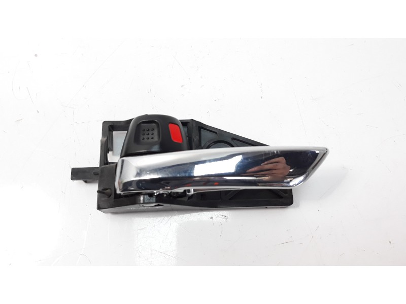 Recambio de maneta interior trasera izquierda para suzuki vitara 1.4 16v boosterjet cat referencia OEM IAM 8313061M10C48  