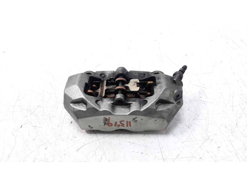 Recambio de pinza de freno delantera derecha para ducati scrambler referencia OEM IAM 7D13X142  