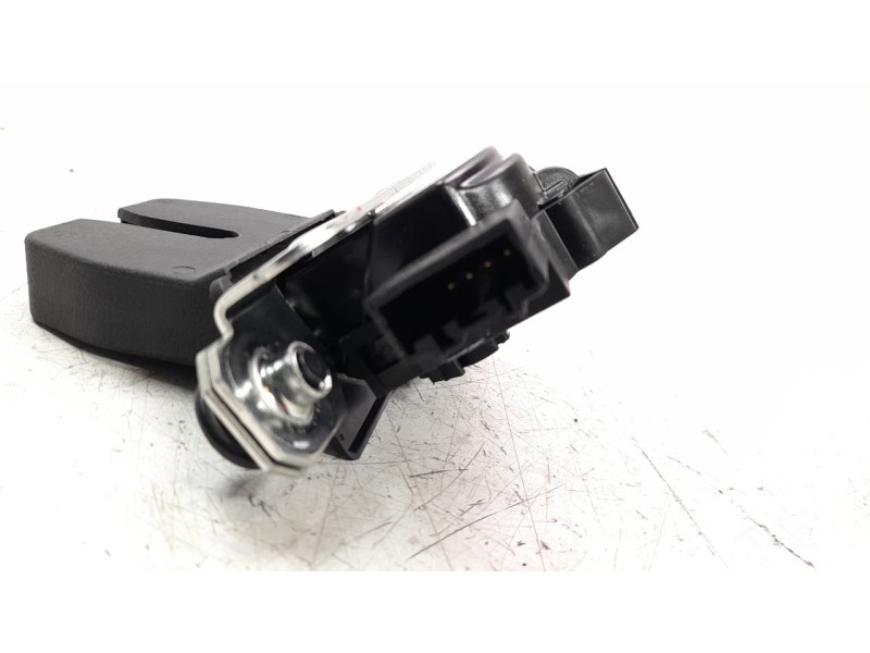 Recambio de cerradura maletero / porton para mg zs comfort referencia OEM IAM 10459738  