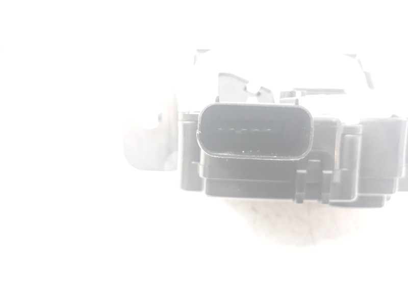 Recambio de cerradura maletero / porton para kia niro referencia OEM IAM 81800AT000  