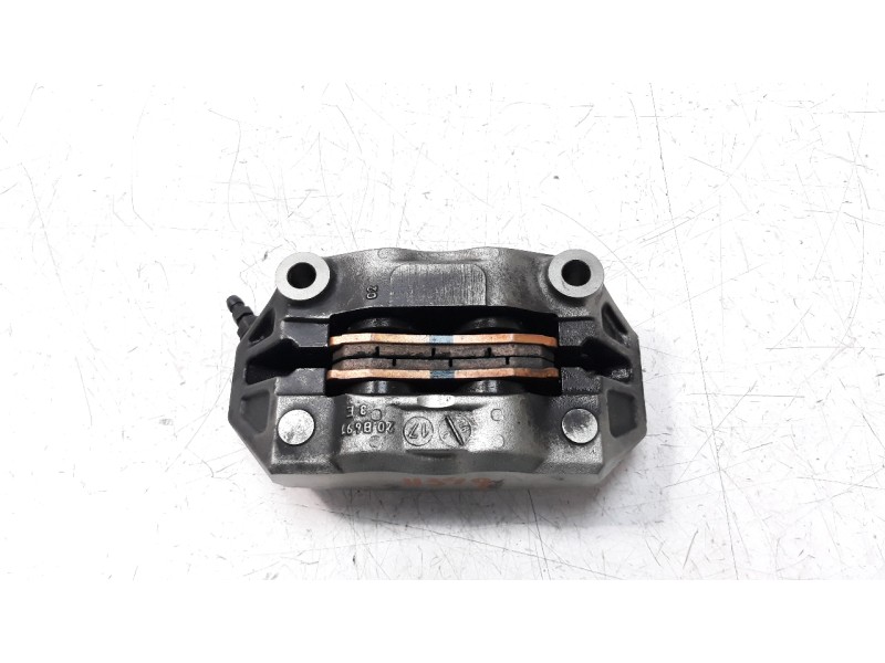 Recambio de pinza de freno delantera derecha para ducati scrambler referencia OEM IAM 7D13X142  