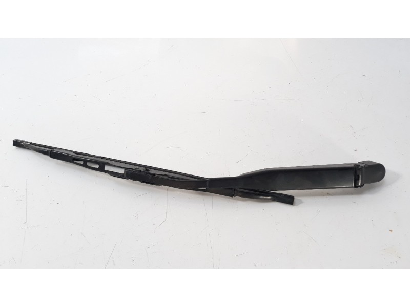 Recambio de brazo limpia trasero para mercedes-benz clase a (w168) 1.7 cdi diesel cat referencia OEM IAM A1688201044  