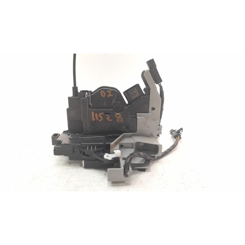 Recambio de cerradura puerta delantera izquierda para kia niro referencia OEM IAM 81310AT100  