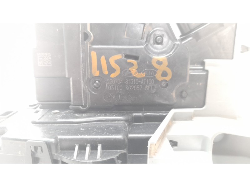 Recambio de cerradura puerta delantera izquierda para kia niro referencia OEM IAM 81310AT100  