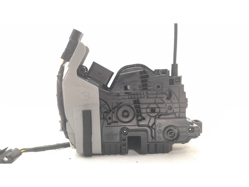 Recambio de cerradura puerta delantera izquierda para kia niro referencia OEM IAM 81310AT100  