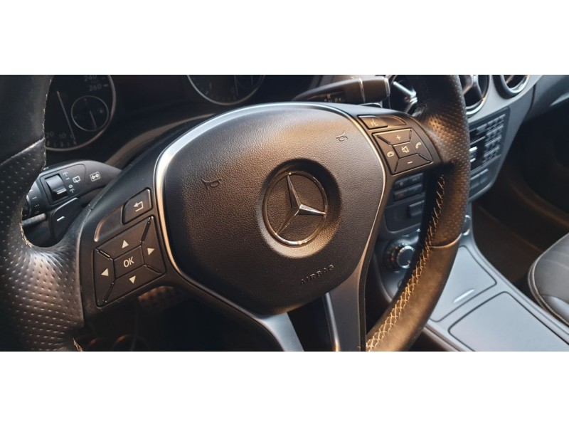 Recambio de kit airbag para mercedes-benz clase b (w246) b 200 cdi be (246.201) referencia OEM IAM 2466800087  