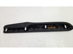 Recambio de moldura para honda civic lim.5 (fk) 1.0 vtec cat referencia OEM IAM 83411TBAA01ZA   2