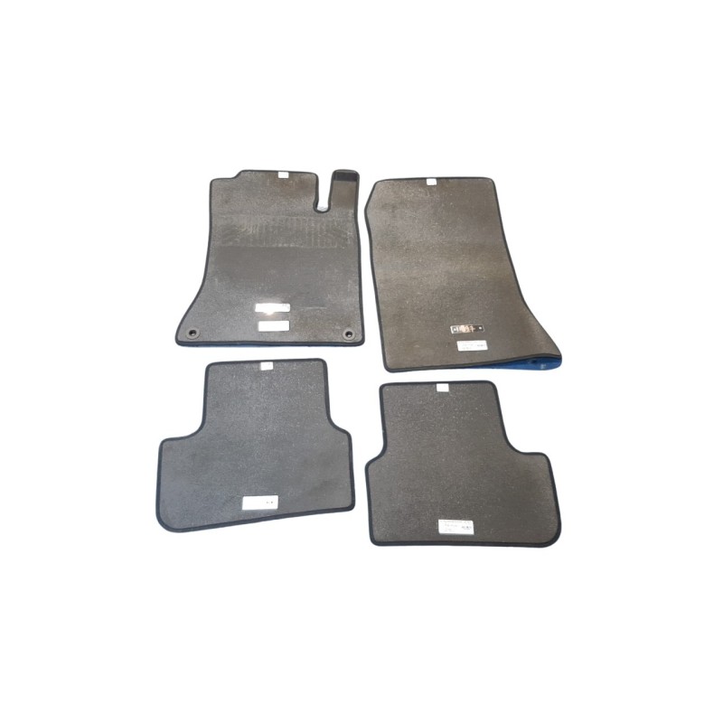 Recambio de juego alfombrillas para mercedes-benz clase b (w246) b 200 cdi be (246.201) referencia OEM IAM A2466800248  