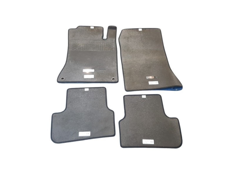 Recambio de juego alfombrillas para mercedes-benz clase b (w246) b 200 cdi be (246.201) referencia OEM IAM A2466800248  