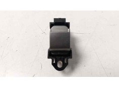 MANDO ELEVALUNAS TRASERO DERECHO 8X2314717AB 8X2314717AB 
