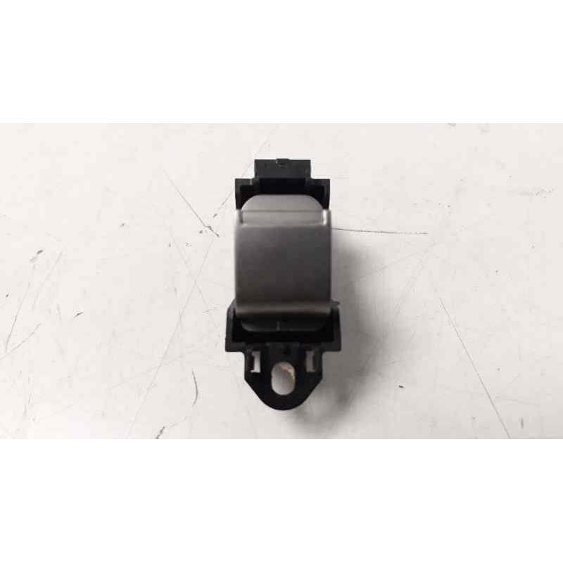 Recambio de mando elevalunas trasero derecho para jaguar xf 3.0 v6 diesel s premium luxury referencia OEM IAM 8X2314717AB  