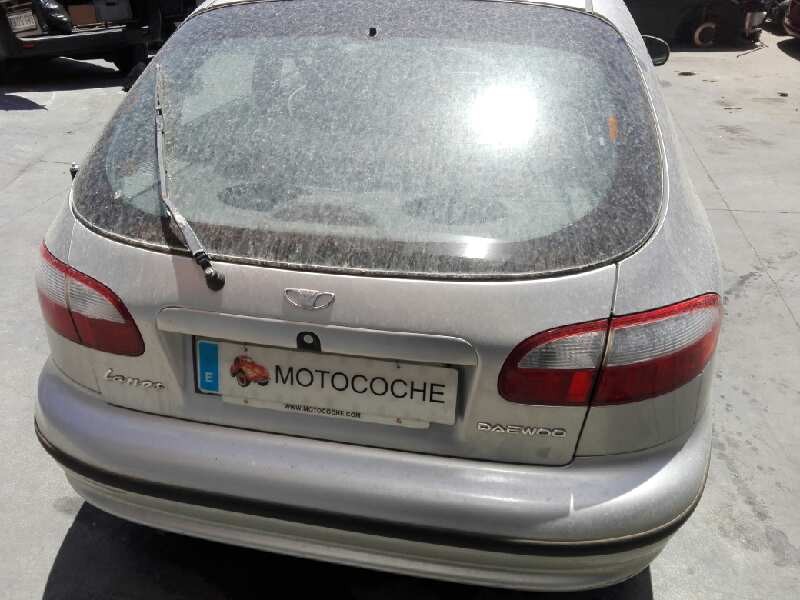 daewoo lanos del año 1999