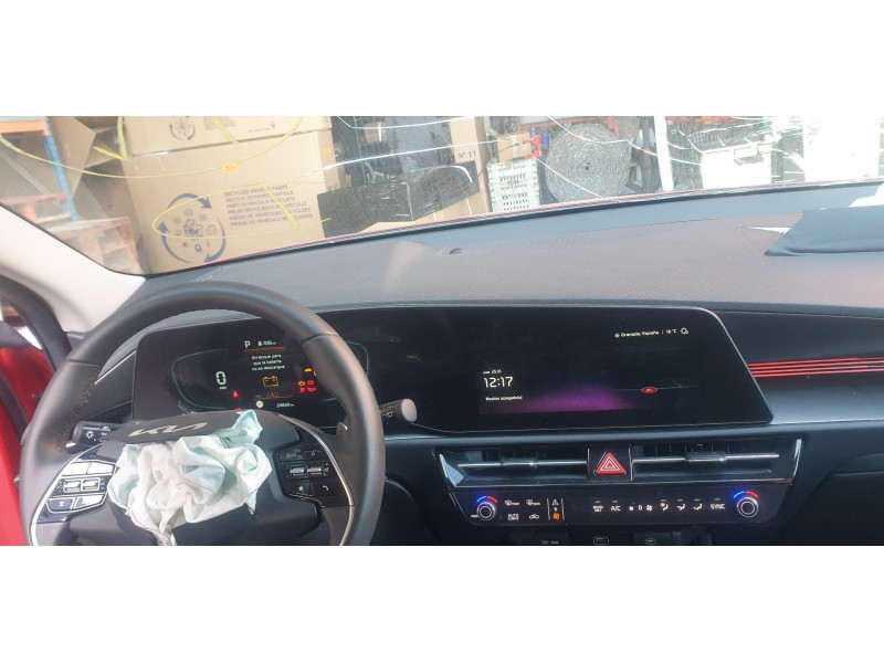 Recambio de cuadro instrumentos para kia niro referencia OEM IAM 94013AO000  