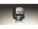 MANDO ELEVALUNAS TRASERO DERECHO 8X2314717AB 8X2314717AB 