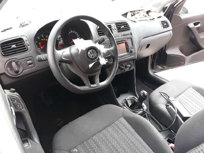 volkswagen polo (6c1) del año 2014