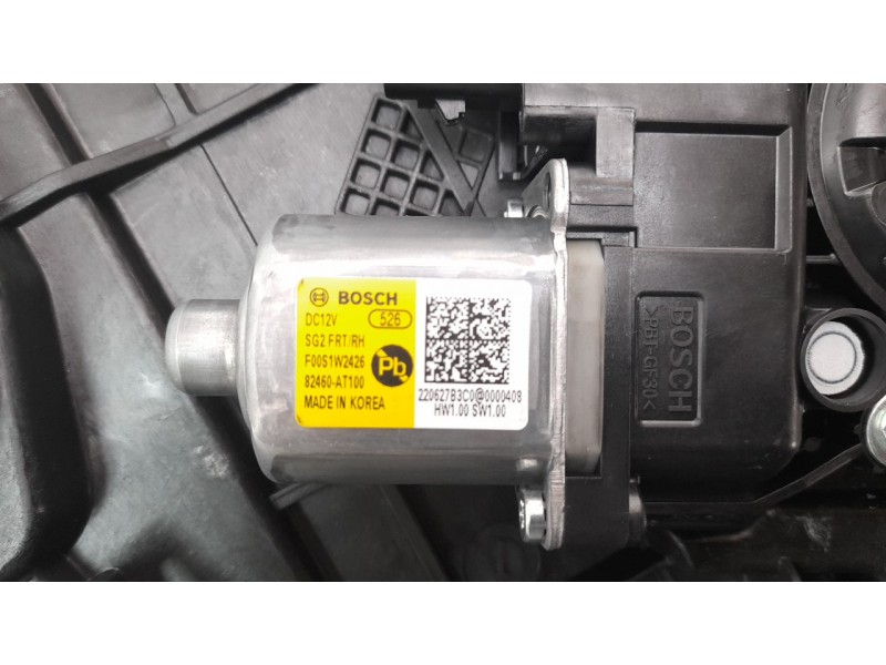 Recambio de elevalunas delantero derecho para kia niro referencia OEM IAM 82480AT060  