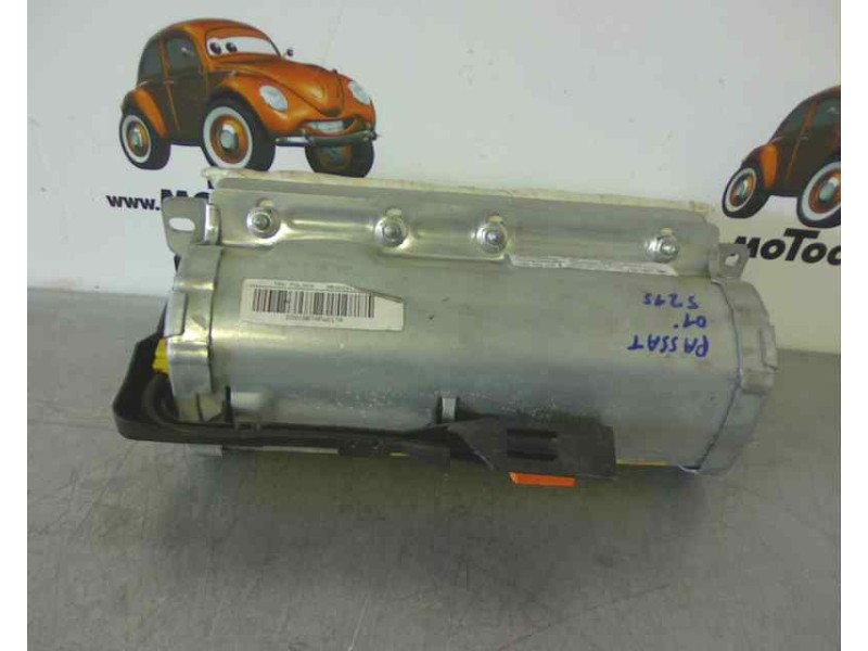 Recambio de airbag delantero derecho para volkswagen passat berlina (3b3) referencia OEM IAM 3B0880204B 30325024C 5215