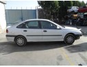 RENAULT LAGUNA (B56)