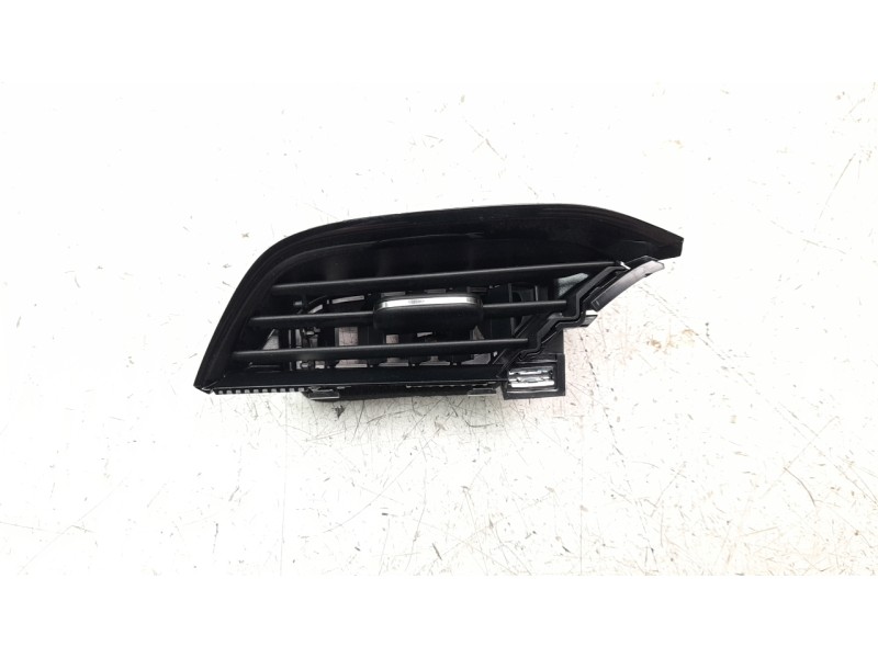 Recambio de aireador derecho para opel corsa f gs referencia OEM IAM 98296386XU  