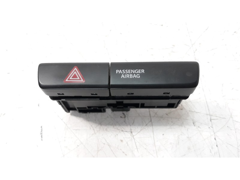 Recambio de warning para suzuki vitara 1.4 16v boosterjet cat referencia OEM IAM 3743064J015PK  