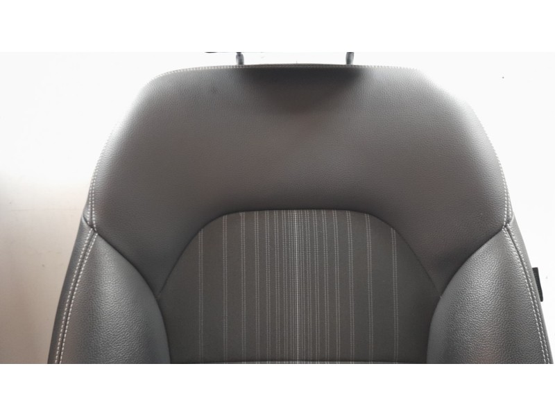 Recambio de juego asientos completo para mercedes-benz clase b (w246) b 200 cdi be (246.201) referencia OEM IAM 2469107402  