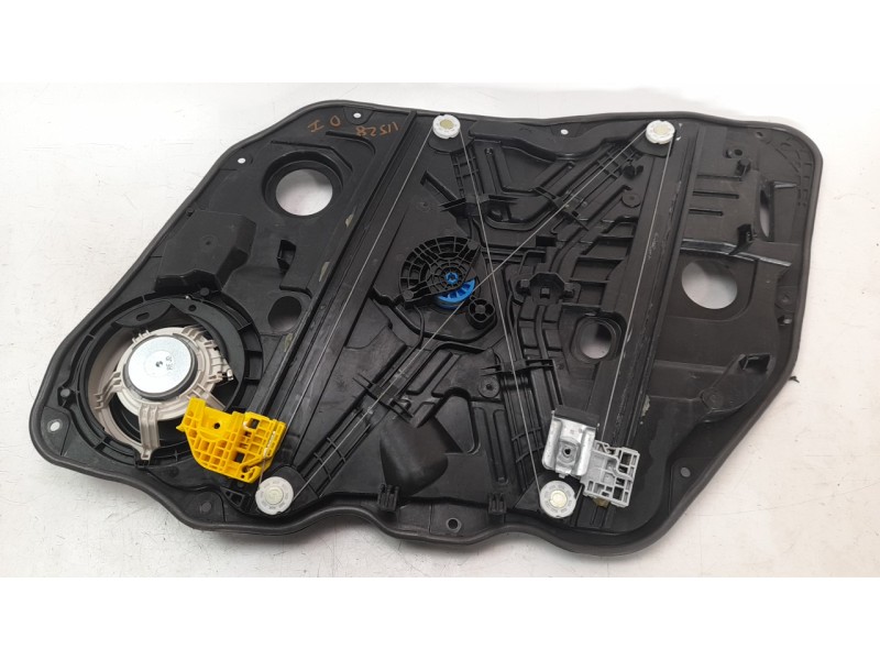 Recambio de elevalunas delantero izquierdo para kia niro referencia OEM IAM 82470AT060  