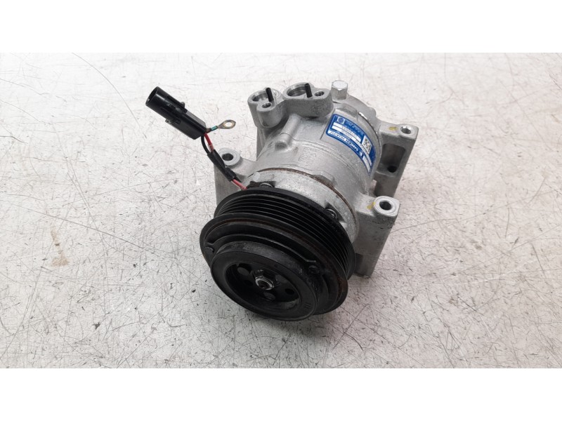 Recambio de compresor aire acondicionado para mg zs comfort referencia OEM IAM 10780655  