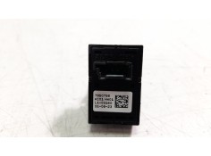 Recambio de mando elevalunas delantero derecho para bmw serie 1 lim. (f40) 120i referencia OEM IAM 61317950756   2