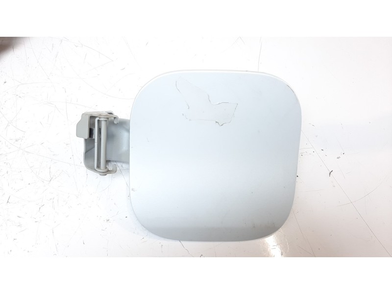Recambio de tapa exterior combustible para suzuki vitara 1.4 16v boosterjet cat referencia OEM IAM 6485054P00000  