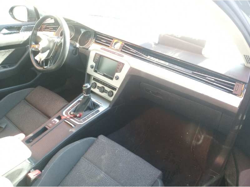 volkswagen passat lim. (3g2) del año 2016