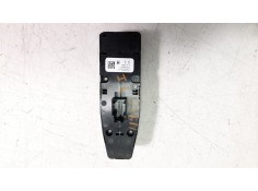 Recambio de mando elevalunas delantero izquierdo para bmw serie 1 lim. (f40) 120i referencia OEM IAM 61317948784   2