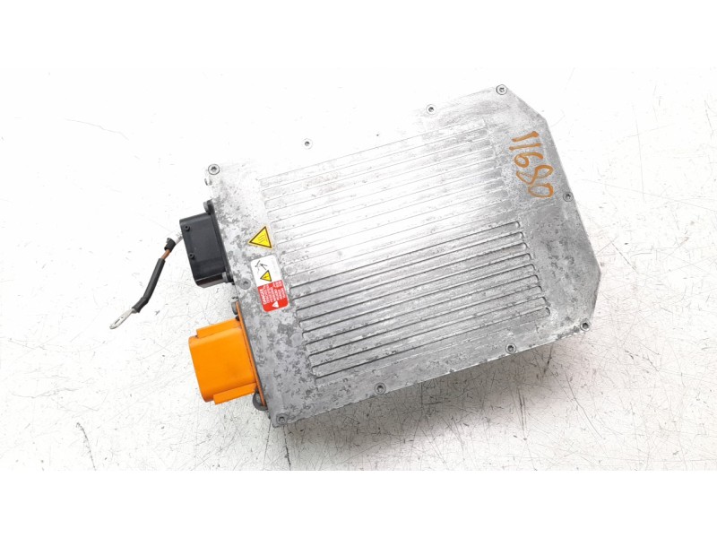 Recambio de alternador para audi q7 4mg referencia OEM IAM 5QE915681CA  