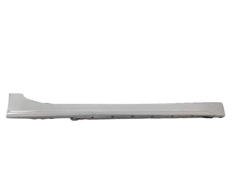 Recambio de estribo para bmw serie 1 lim. (f40) 120i referencia OEM IAM 51778072574  