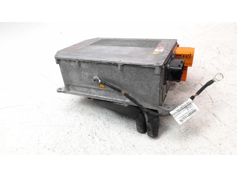 Recambio de alternador para audi q7 4mg referencia OEM IAM 5QE915681CA  