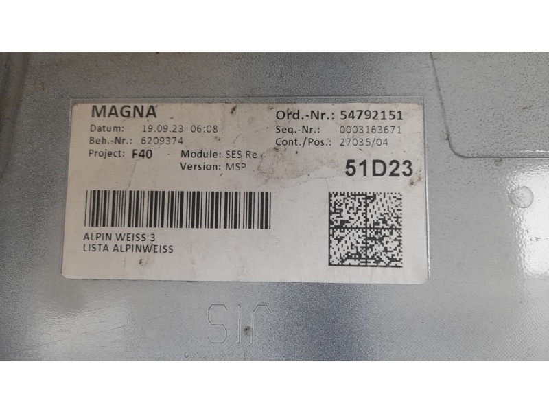 Recambio de estribo para bmw serie 1 lim. (f40) 120i referencia OEM IAM 51778072574  