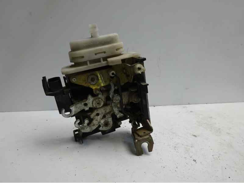 Recambio de cerradura puerta delantera derecha para audi a4 berlina (b5) 2.5 tdi referencia OEM IAM 8D1937016F  